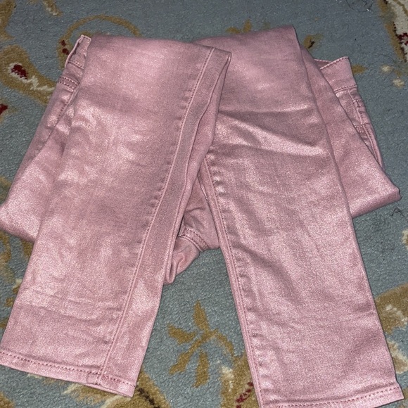 Never worn - Picture 2 of 3